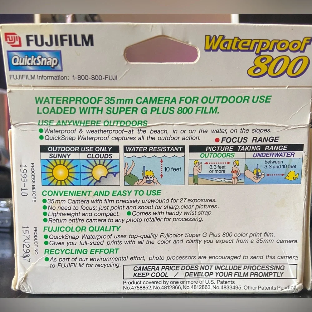 Vintage Fujifilm Waterproof Marine 800 FujiColor 35mm Camera - *Expired 2001*